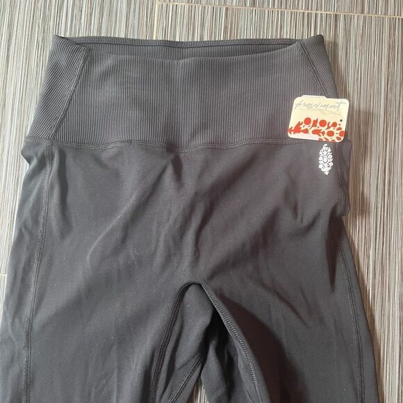 Free People Count me In Leggings NWT - Picture 3 of 5